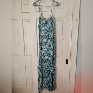 En crème blue and white marble dress, worn once.